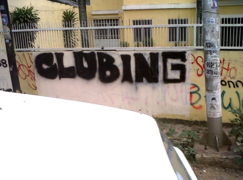 Graffiti teraneh dalam hidup gue